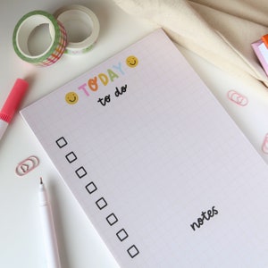 A5 To Do List / Cute Smiley Faces / To Do List / Diary / Notepad