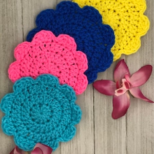 Flower Coaster Beginner Crochet Pattern, Beginner Crochet Pattern, Easy Crochet Pattern, Quick Crochet Pattern image 4