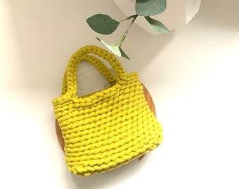 The Dollie Handtasche - Gehäkelte Tasche