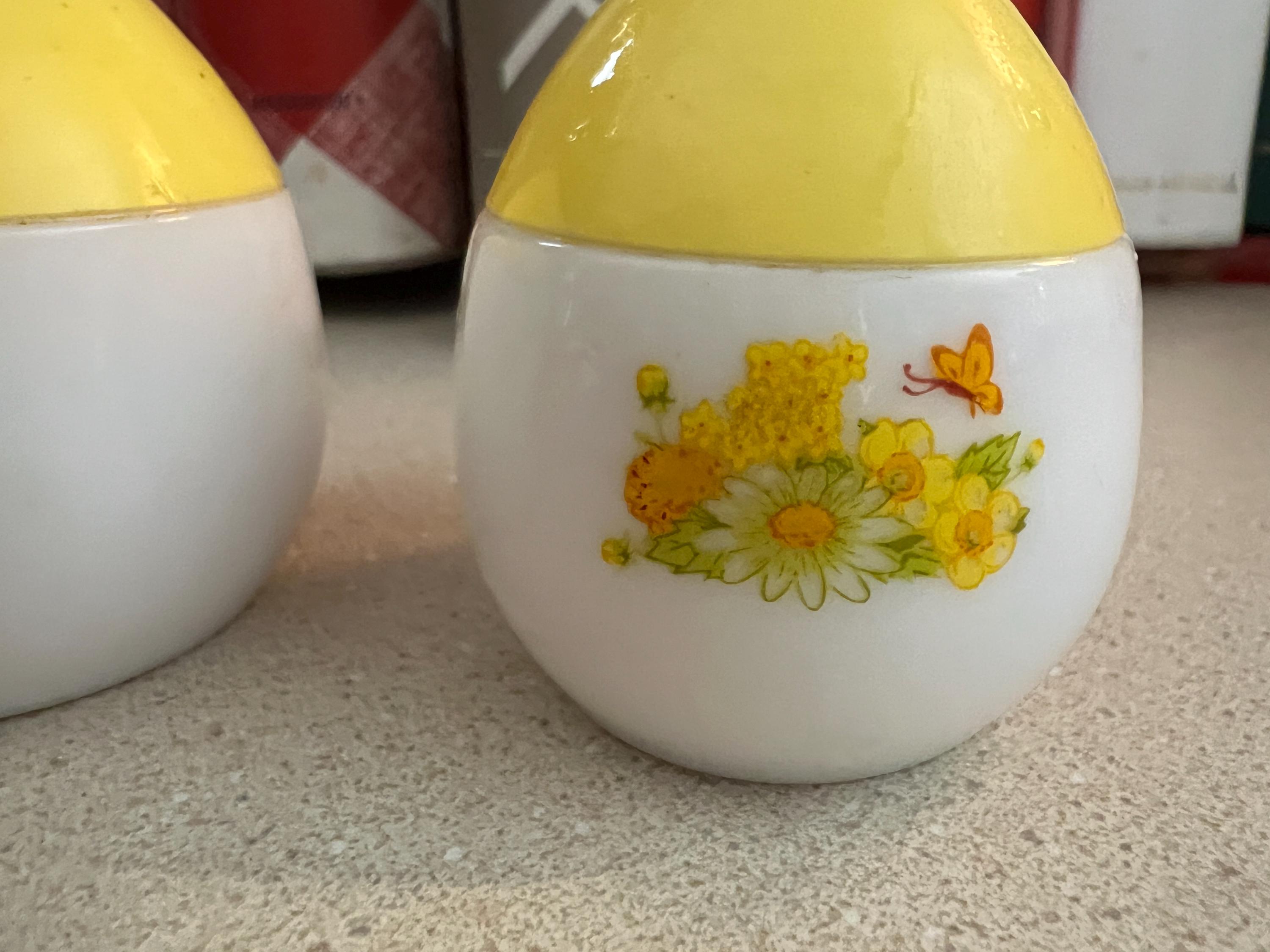 Vintage Avon Salt and Pepper Shakers, Yellow Buttercup - Etsy
