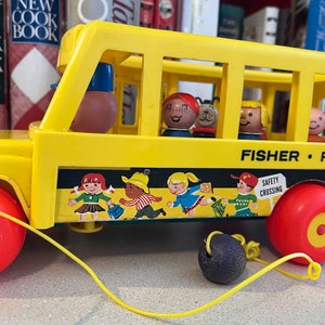 Vintage 1965 Fisher Price Toys School Bus with 6 Little People and 1 Fido