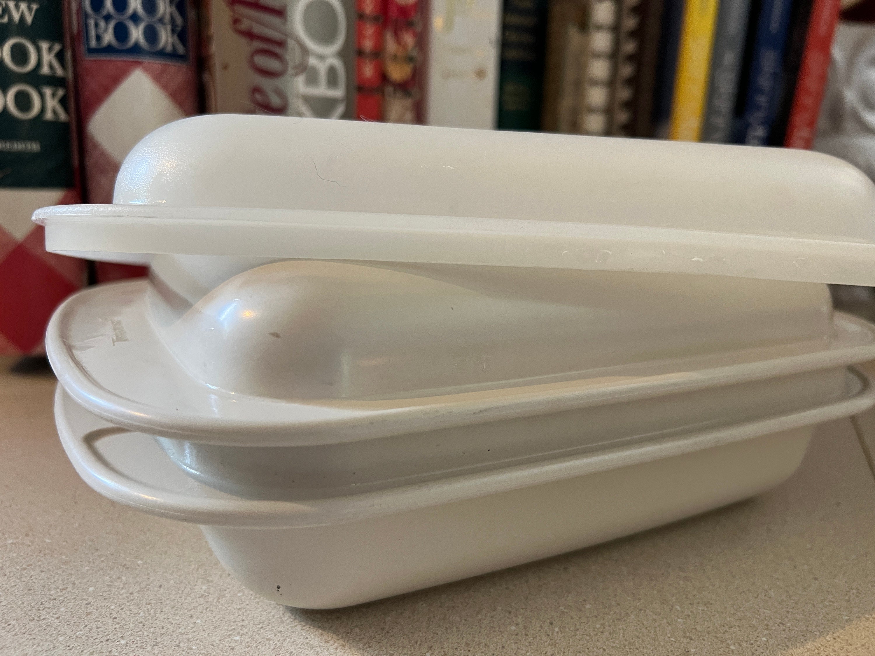 Vintage Tupperware Ultra Mikrowelle und herkömmlicher Ofen 1 qt und 3/4 qt rechteckige Auflaufform mit Deckel