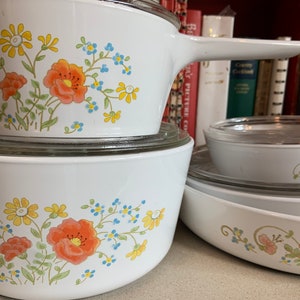 Vintage Corning Ware Wildflower Range Topper,  Skillet and Sauce pans with lids- set of 6