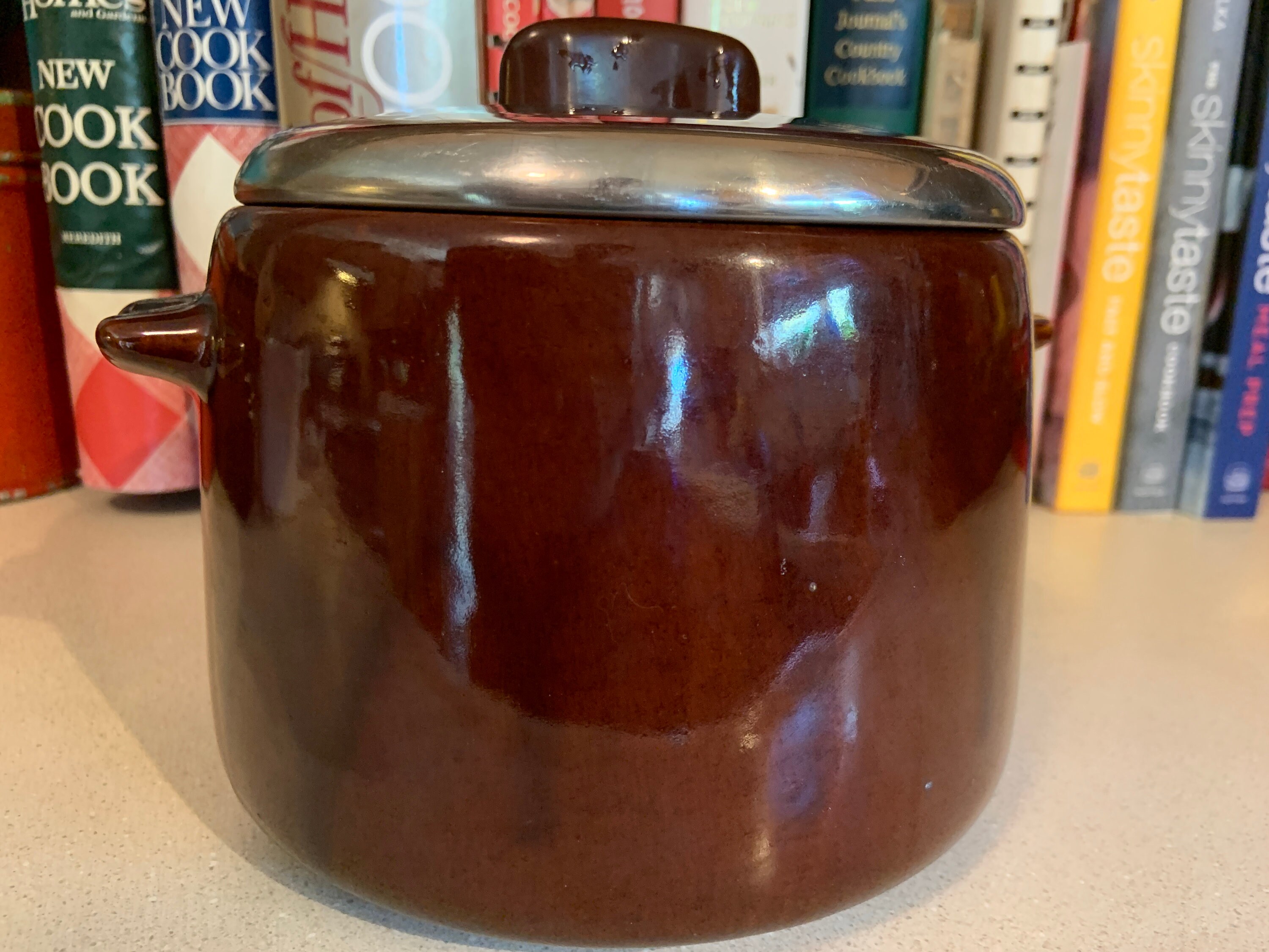 Vtg West Bend Crock Bean Pot~Electric Warmer Base~Slow Cooker