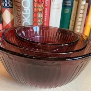 Vintage Pyrex Cranberry Visions Mixing Bowls- set of 4