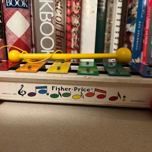 Vintage Fisher Price 1978 Xylophone Pull Toy with plastic mallet