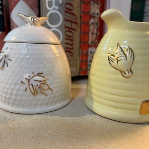 Vintage keramische honingbij suikerpot en creamer