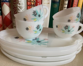 Vintage Federal Glass Patio Party Set- 8 pieces