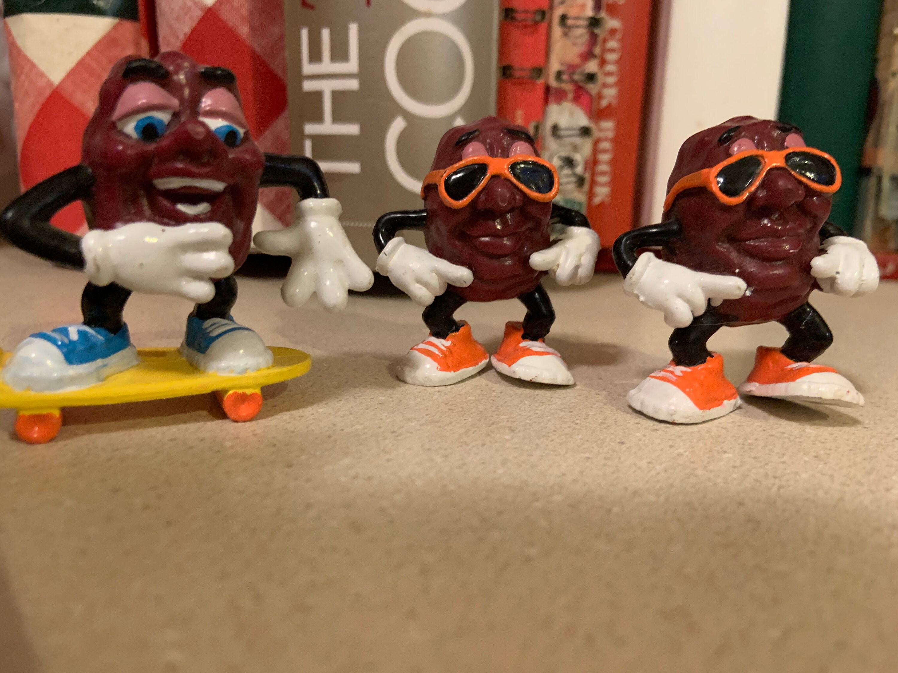 Vintage California Raisins set of 3 figurines | Etsy