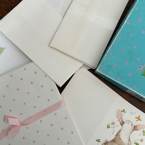 Vintage Mead Spring Playmates Stationary Set,  Carefree Cottontail Current, Inc Stationary Set