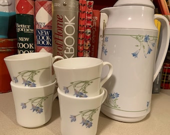 Vintage Corning Mugs Blue Dusk and Corning Thermos (Thermique)