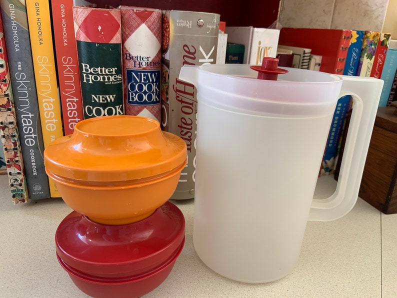 Vintage Tupperware Push Seal Pitcher & Two Containers Etsy