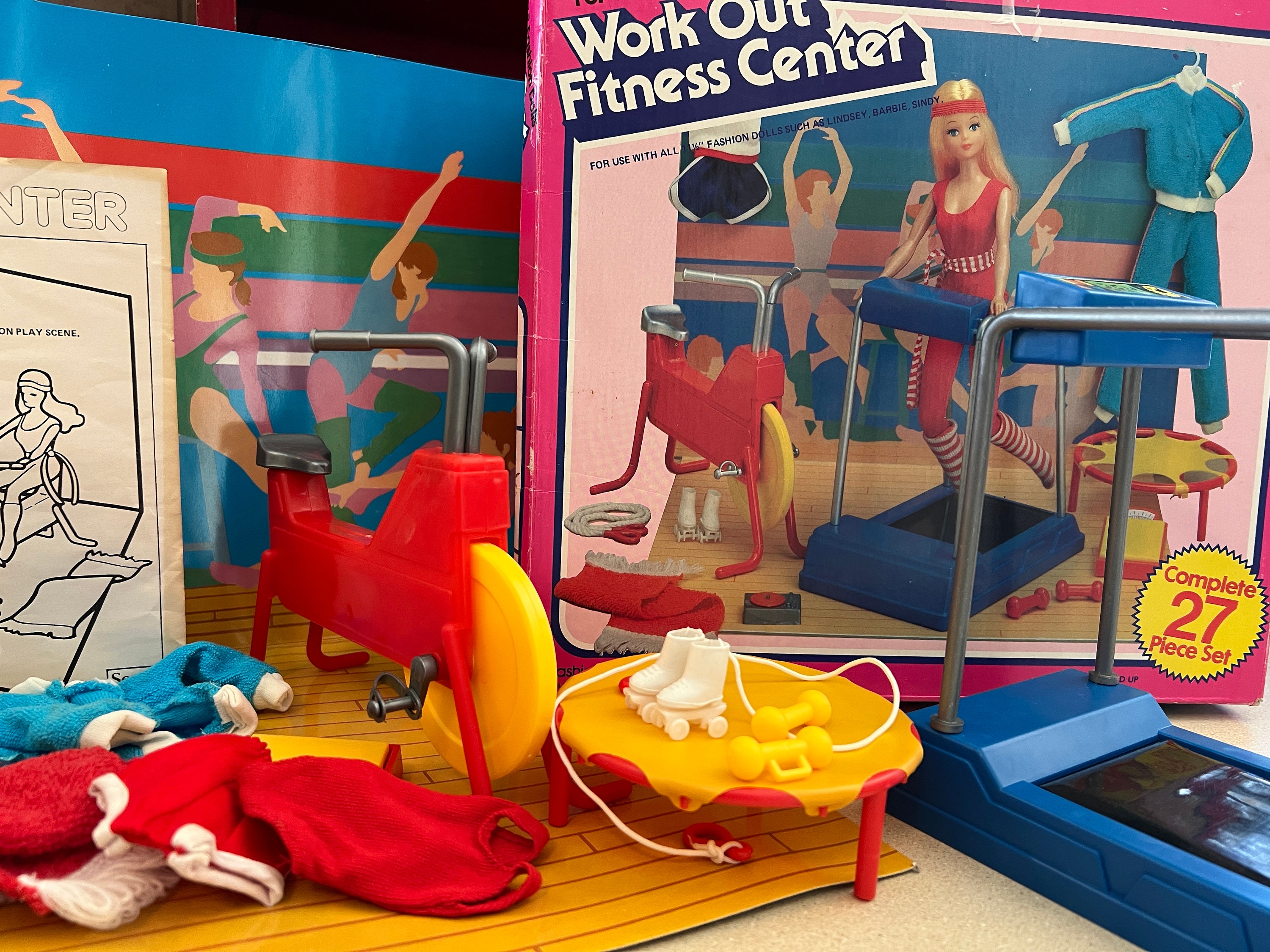 Vintage Barbie WORKOUT CENTER Gym with box