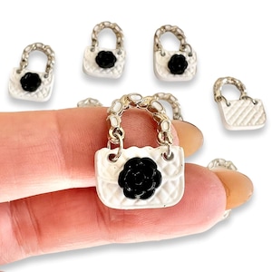 10 breloques de sac à main en émail, mini pendentifs de sac à main, accessoires pour bijoux, breloque de sac noir et blanc, breloque de sac à main petit sac à main, embellissement