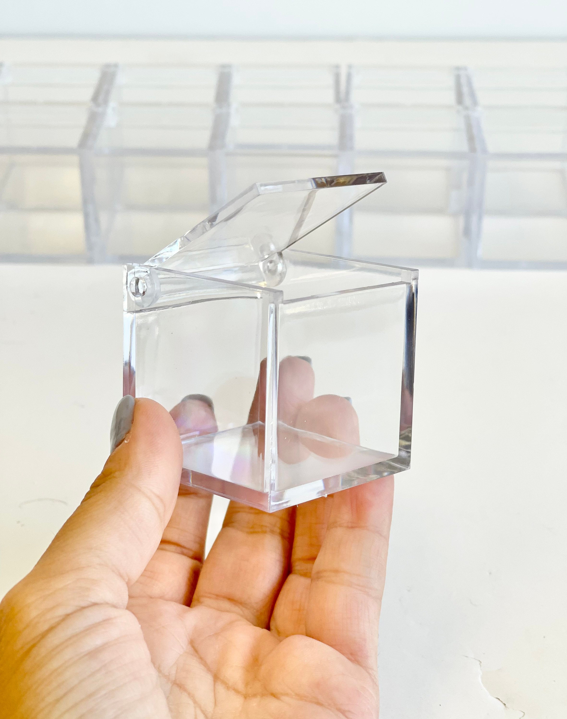 Wholesale Custom Clear Square Acrylic Candy Organizer and Storage Jar with  Lid - China Acrylic Candy Jar and Acrylic Candy Box price