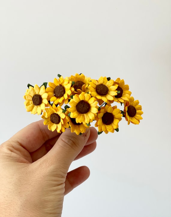 Mulberry Paper Sunflowers, Paper Flowers, Paper Sunflowers, Paper  Sunflowers With Wire Stems, Sunflowers, Artificial Flowers, Wedding Crafts  