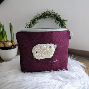 Kosmetiktasche mit Schaf, Dekoration Schaf, Tasche Schäfchen, Aufbewahrung, bestickte Kosmetiktasche