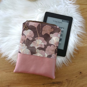 Ebook Reader Hüllen genäht Blumen, Geschenk für Leser