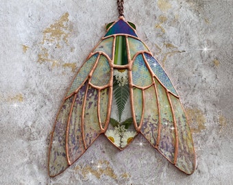 Stained glass cicada sun catcher with iridescent glass with pressed flowers, pollinator, gift for her, boho decor, glass art