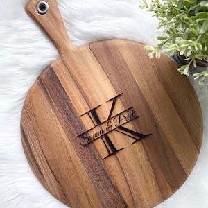 Engraved Acacia Wood Paddle Charcuterie Custom Family Name Cutting Board - Family Name Cutting Board Wedding Gift Housewarming