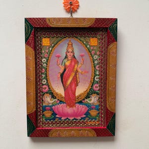 Moldura de foto Lakshmi: decoração de parede vintage com deusa hindu indiana
