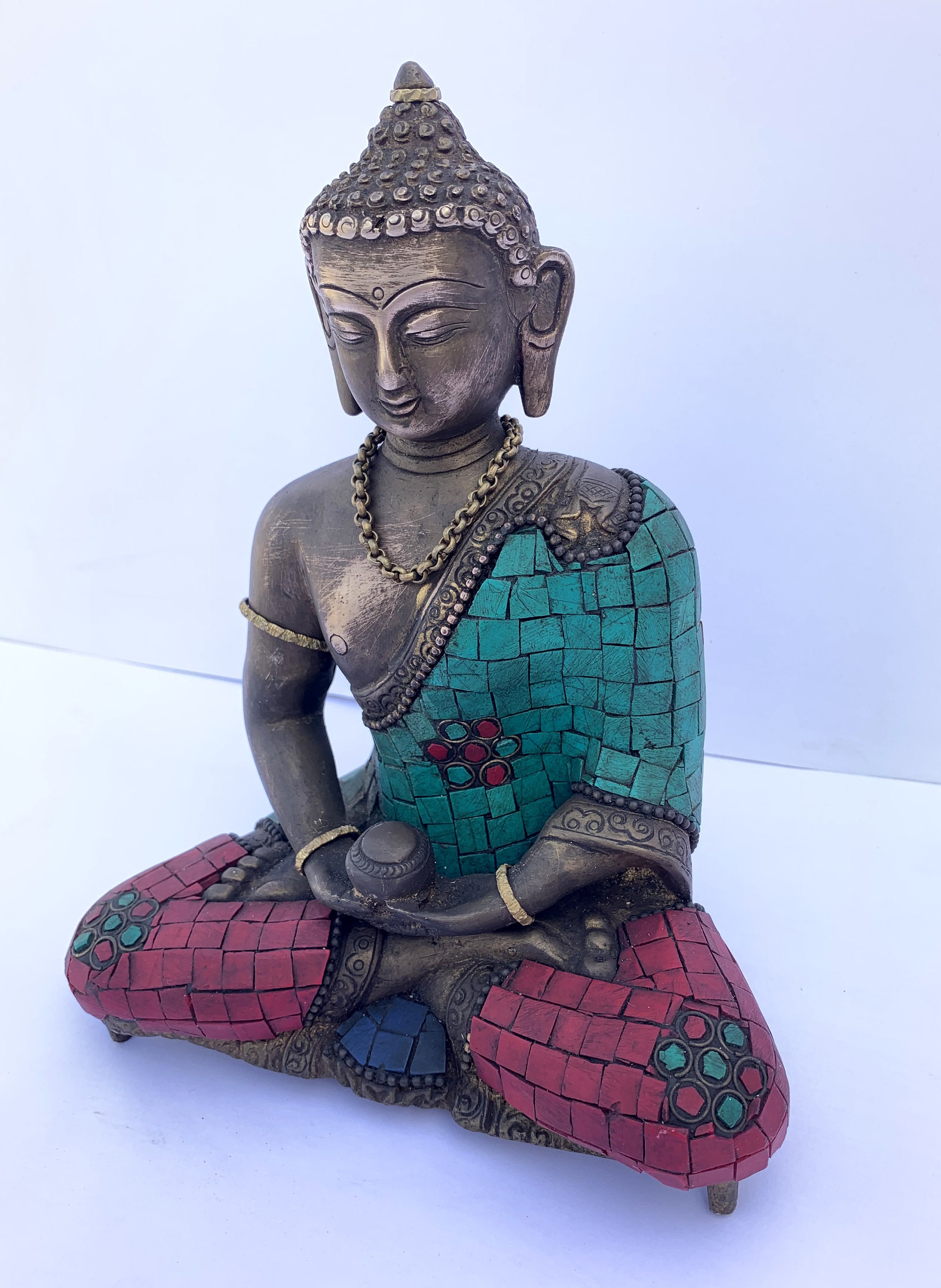 Vintage Figurines with Stone Work Home Decor Meditation Outdoor Indoor Buddhist Deity Temple Altar Old Figurines Brass Buddha Statue Vintage Figurines with Stone Work Home Decor Meditation Outdoor Indoor Buddhist Deity Temple Altar Old Figurines Brass Buddha Statue