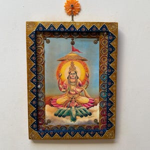 Vintage Gott Surya Dev handgemachter Bilderrahmen Hinduistischer Kunst-Wanddekorrahmen (9x12)