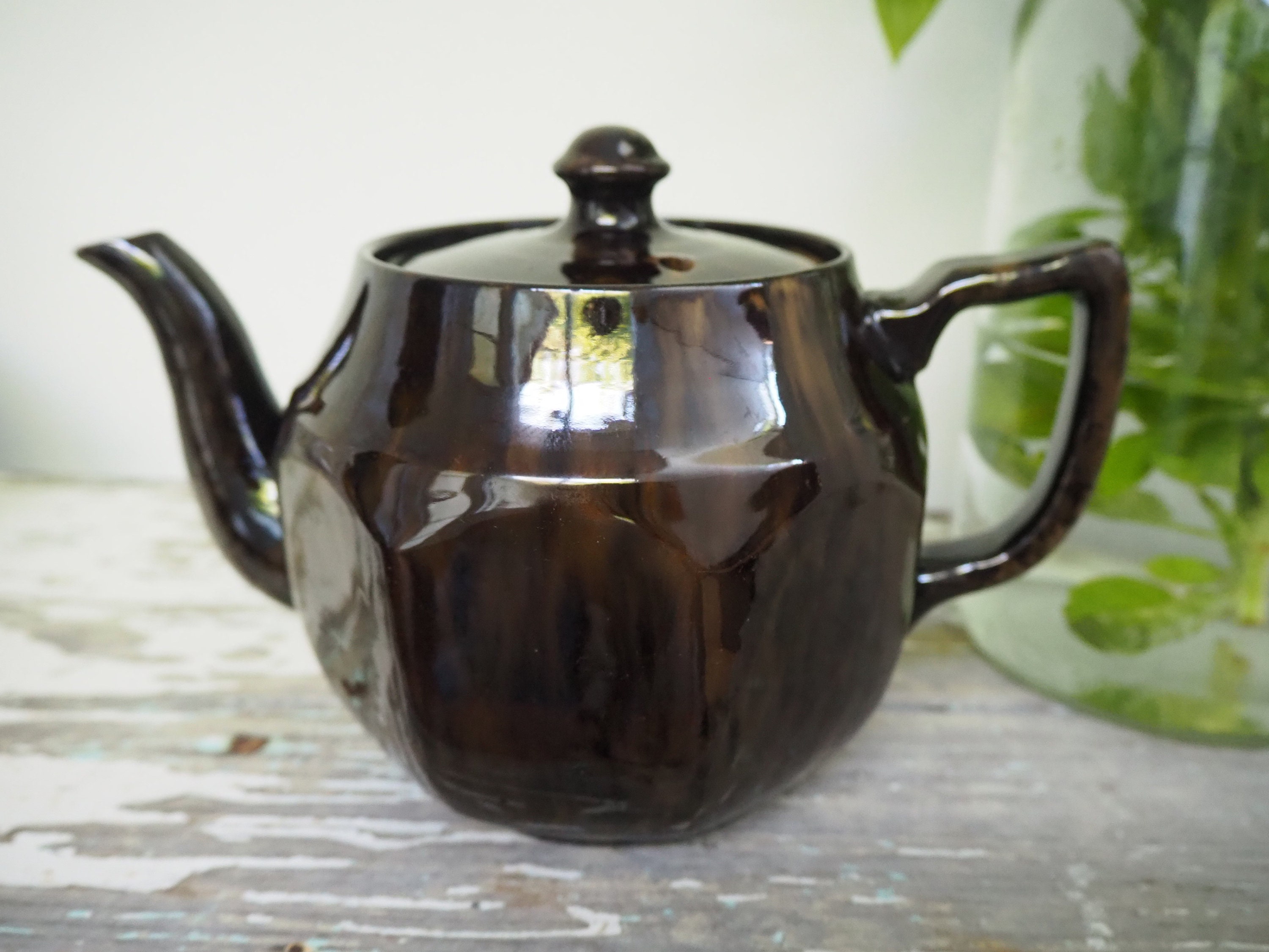 Brown Betty teapot / made in England Etsy