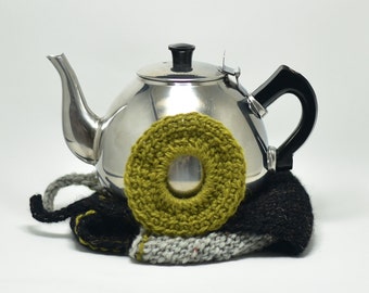 Teapot AND Cosy - vintage stainless pot with a groovy new tea cosy - combined to make gift giving easier