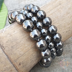 Hematite Beaded Bracelet: Unisex Gemstone Yoga Gift