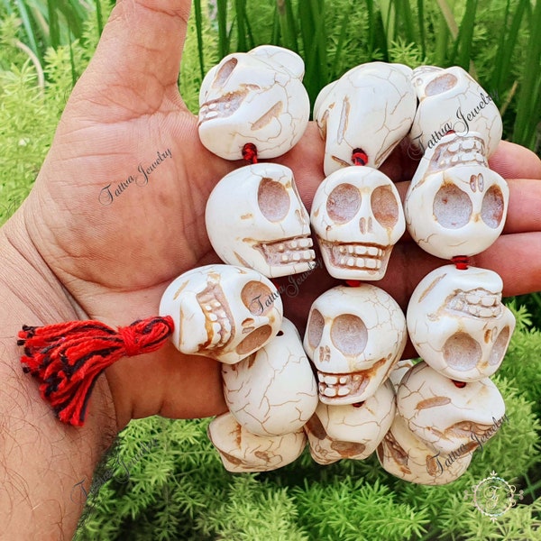 Rare grosses perles tête de mort en howlite Mala tête de mort, Collier tête de mort, Perles de mala, Cadeaux yoga, Bijoux Shiva, Perles de prière de Kapala, Mala de Kali