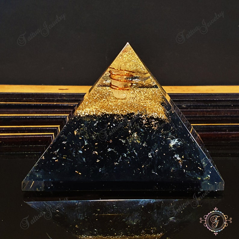 Black Tourmaline Orgone Pyramid Star in Heart , Protection Energy Generator, Orgone pyramid, EMF protection, Orgone Energy Purifier Gift image 8