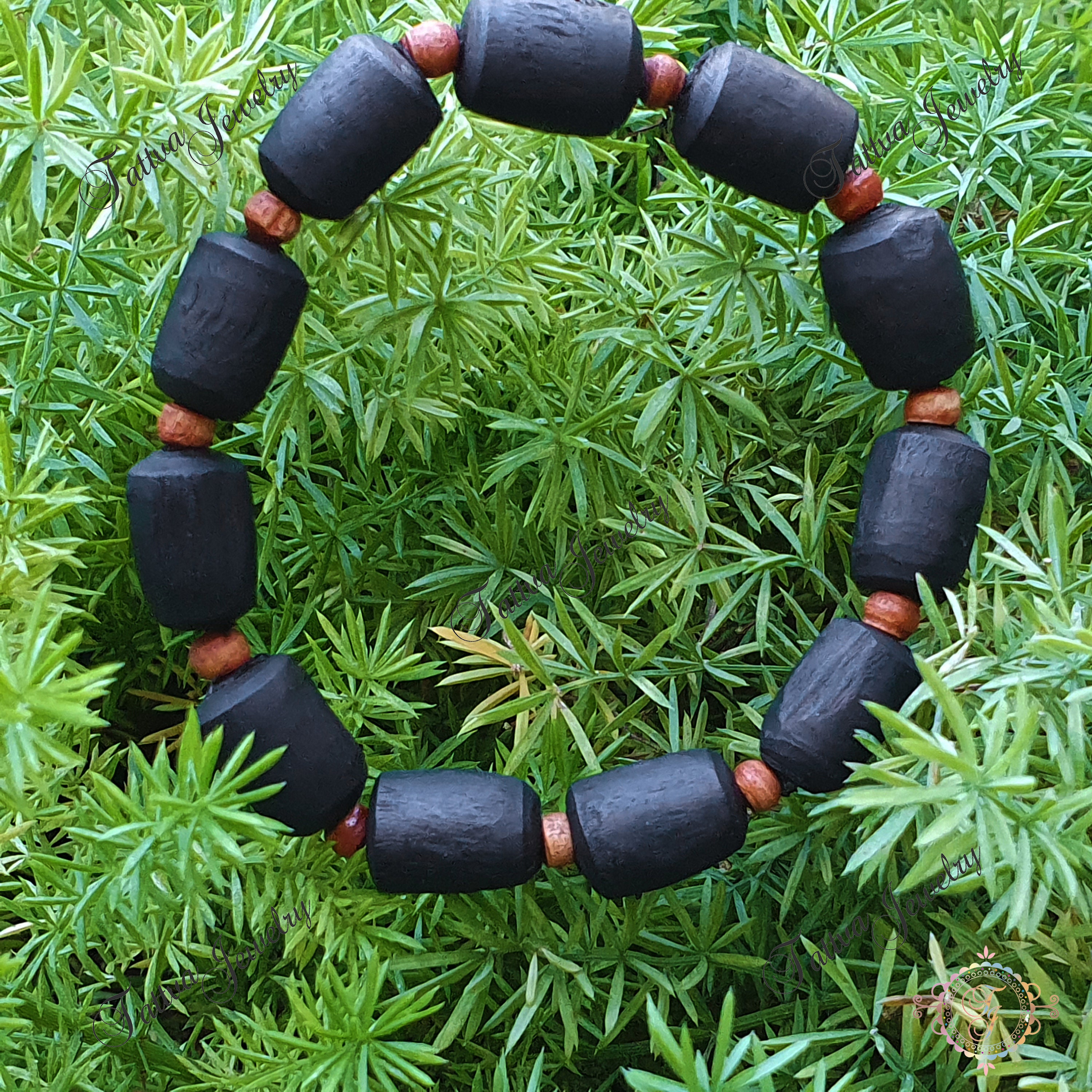 Shyama Tulsi Bracelet, Black Tulsi Bracelet, Krishna Bracelet. Tulsi  Bracelet, Holy Basil Seeds, Wood Bracelet, Yoga Gifts handmade -   Denmark
