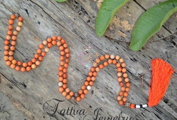 Red aventurine best sale necklace