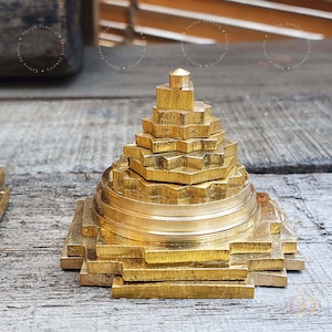 Brass Sri Yantra, Shri Yantra, Shri Chakra Yantra, Maha Meru Shree Yantra, Shree Yantra Ritual Object for Vastu, Prosperity & Abundance