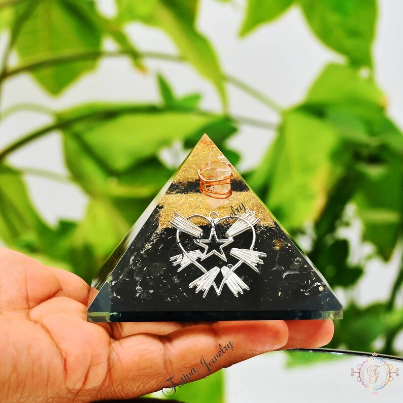 Black Tourmaline Orgone Pyramid Star in Heart , Protection Energy Generator, Orgone pyramid, EMF protection, Orgone Energy Purifier Gift image 7