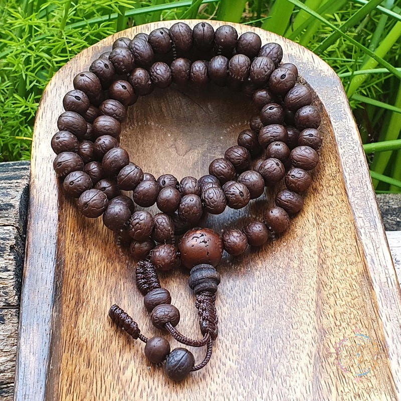 Handmade Vintage Bodhi Seed Mala Bead Necklace w/ Silver Tone Pendant #11 main image 0