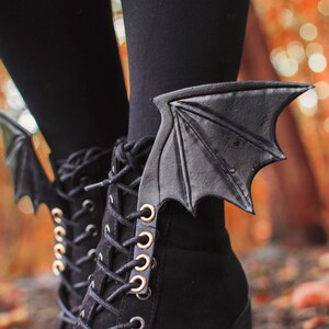 Small Batwings Shoe wings Halloween Costume Accessory Gothic image 2