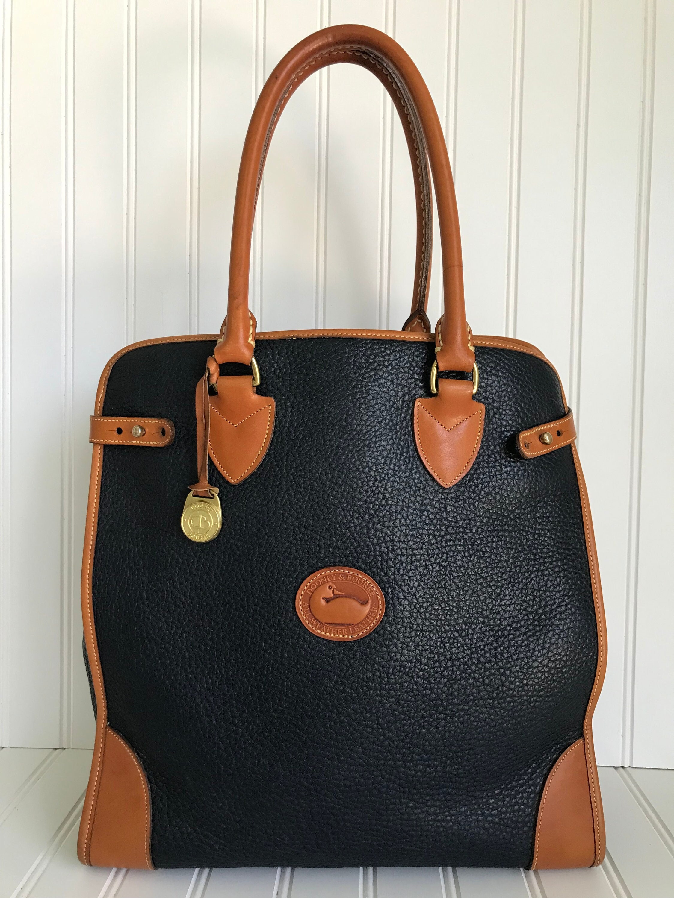 Vintage Dooney and Bourke All-Weather Leather AWL Gladstone Shopping Bag