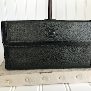 Ivy Green Vintage Dooney & Bourke Checkbook Tab Wallet