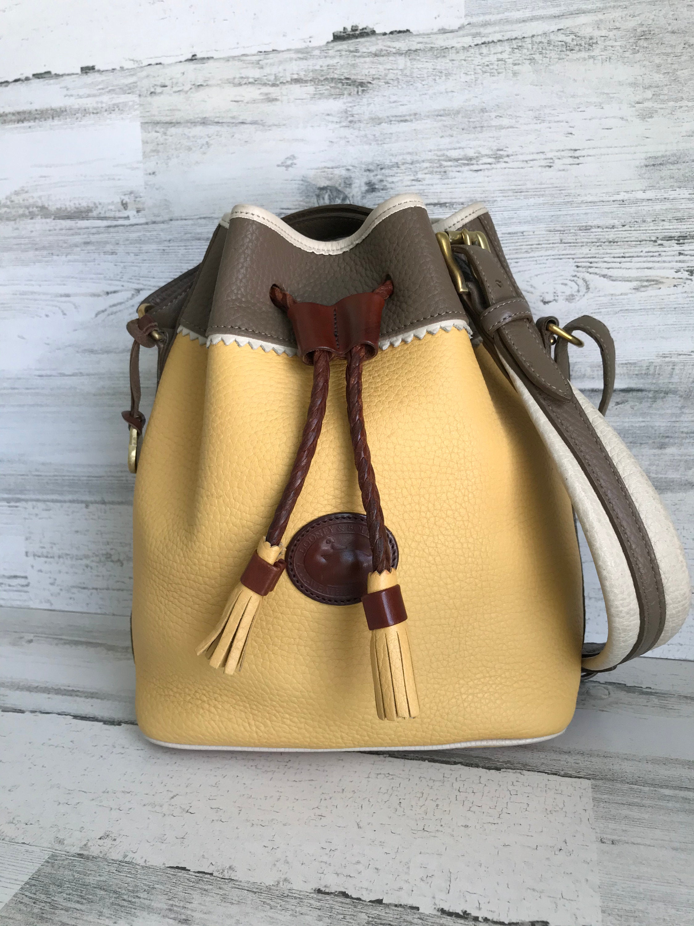 Dooney and bourke teton deals