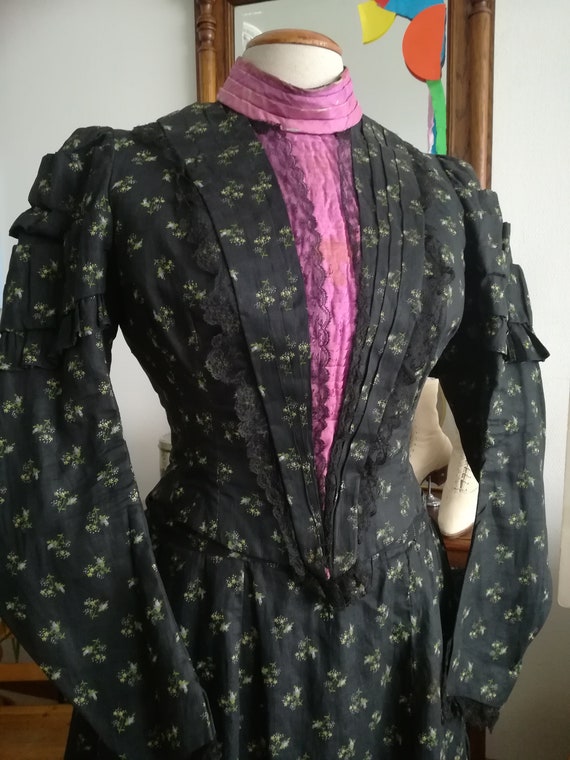 Antique Victorian linen bustle gown dress antique