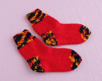 Red Wool Socks For Children Aged 3, Christmas Socks For Kids, Unisex Kids Socks, Socks For Boys, Socks for Girls, Hand Knit Holiday Socks