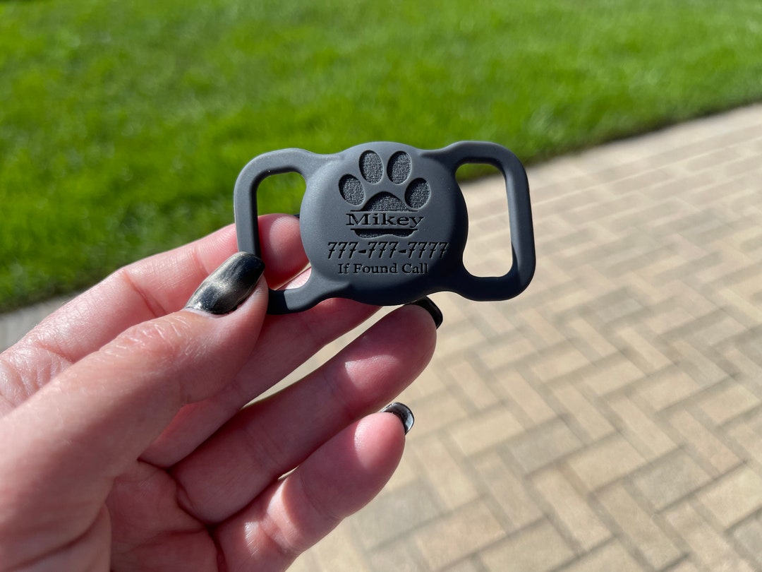 Pets Personalized AirTag Collar Holders for Dogs / Cats Collar Airtags air Tags Gifts for Pets