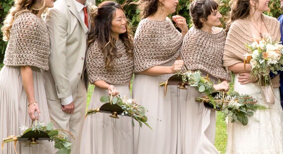 Wedding Capelet, Bridal Cape, Winter Wedding Shawl, Bridesmaids Shawl, Wedding Shawl, Bridal Cover-up, Knit Wedding Shawl, Bride Shawl - Etsy Wedding Capelet, Bridal Cape, Winter Wedding Shawl, Bridesmaids Shawl, Wedding Shawl, Bridal Cover-up, Knit Wedding Shawl, Bride Shawl - Etsy