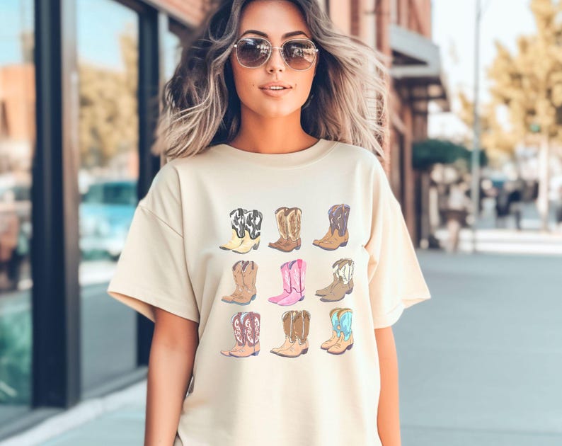 Chemise bottines de cowboy couleurs confort, t-shirt graphique bottines de cowboy, t-shirt graphique western, t-shirt bottines de cow-girl, jolie chemise de cow-girl image 6