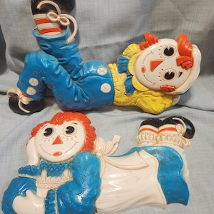 Raggedy Ann & Andy Wall Decor