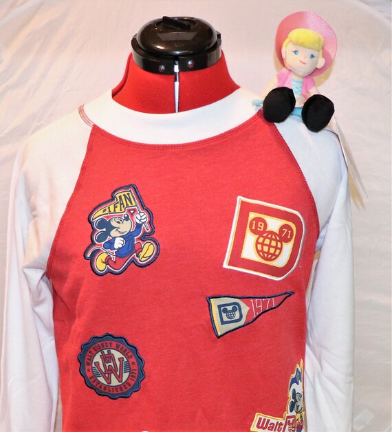 magnetic shoulder plush