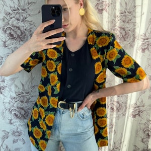 Blusas con estampado de girasoles shop