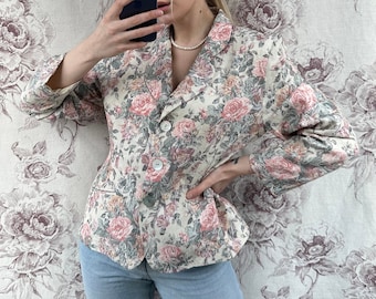 blazer blanc crème vintage avec imprimé floral rose, veste pour femme féminine et romantique